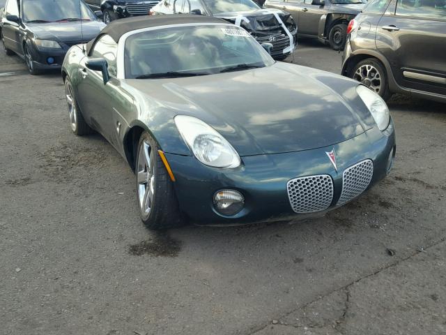 1G2MB33B06Y111883 - 2006 PONTIAC SOLSTICE GREEN photo 1