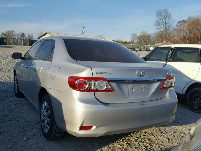 2T1BU4EE4CC854640 - 2012 TOYOTA COROLLA BA SILVER photo 3