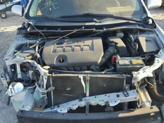 2T1BU4EE4CC854640 - 2012 TOYOTA COROLLA BA SILVER photo 7