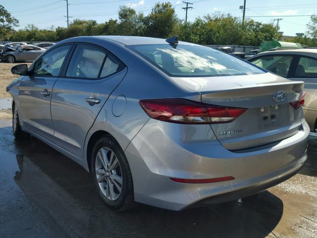 5NPD84LF6HH057495 - 2017 HYUNDAI ELANTRA SE SILVER photo 3