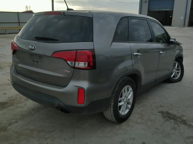 5XYKT4A63EG424249 - 2014 KIA SORENTO LX GRAY photo 4