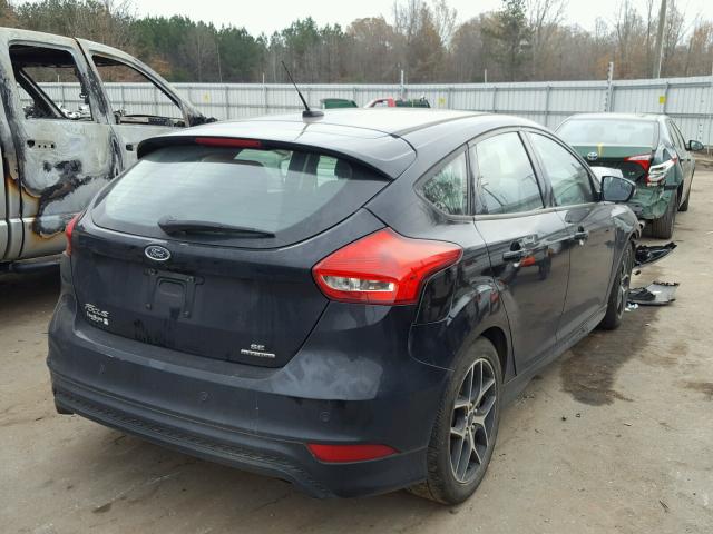 1FADP3K2XGL305436 - 2016 FORD FOCUS SE BLACK photo 4