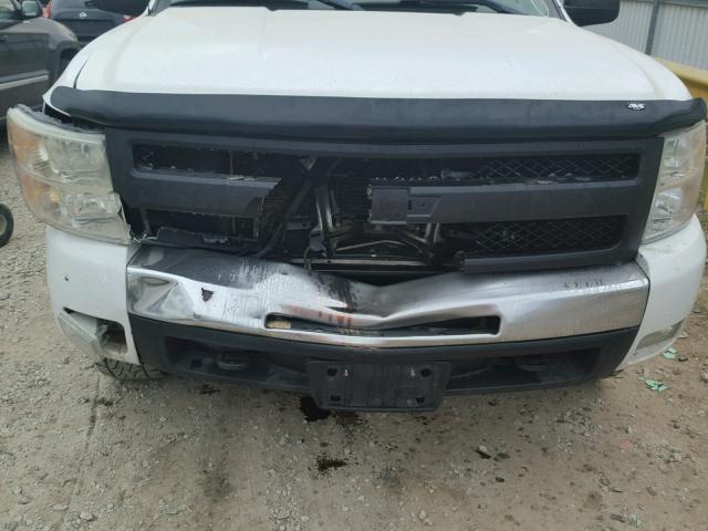 1GCEK29J59Z233758 - 2009 CHEVROLET SILVERADO WHITE photo 9