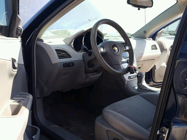 1G1ZH57B394191710 - 2009 CHEVROLET MALIBU 1LT BLUE photo 9