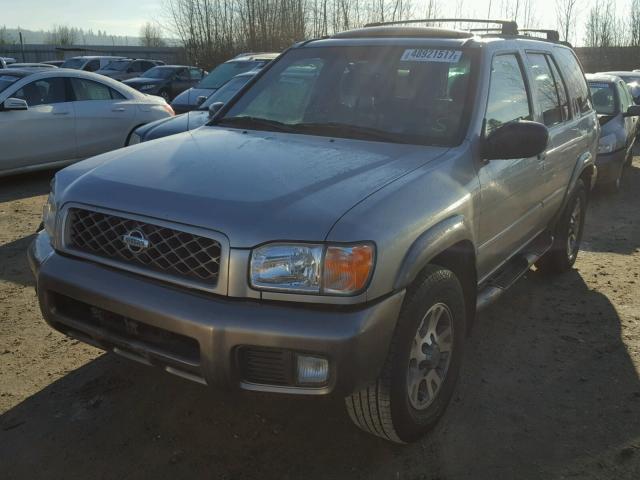 JN8DR09Y61W615820 - 2001 NISSAN PATHFINDER SILVER photo 2