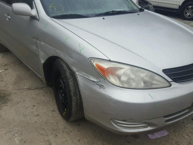 4T1BE32K12U538370 - 2002 TOYOTA CAMRY LE SILVER photo 9