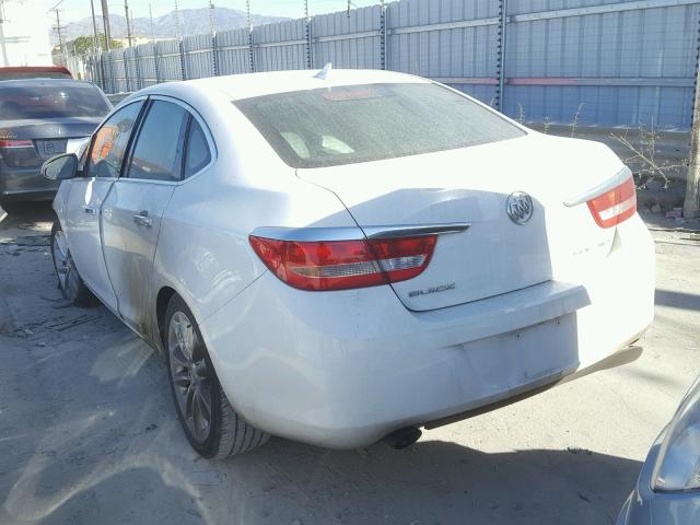 1G4PP5SK7D4211941 - 2013 BUICK VERANO WHITE photo 3