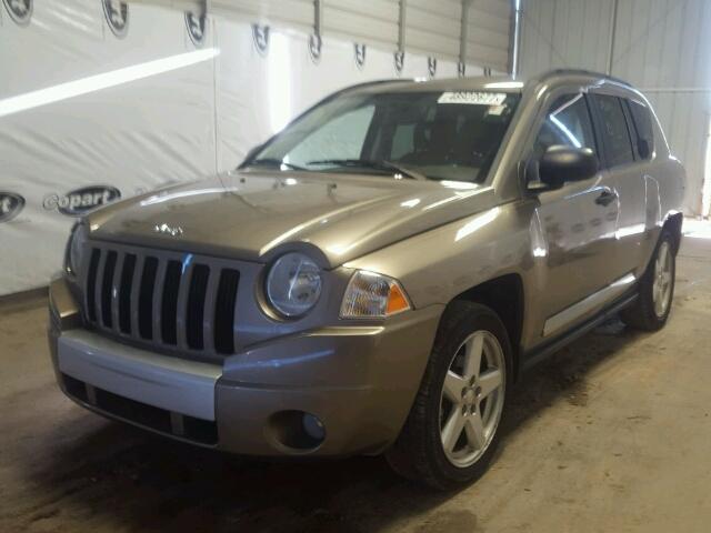 1J8FF57WX7D273863 - 2007 JEEP COMPASS LI GOLD photo 2