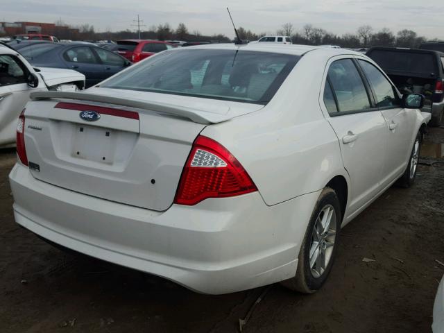 3FAHP0GA6CR175196 - 2012 FORD FUSION S WHITE photo 4