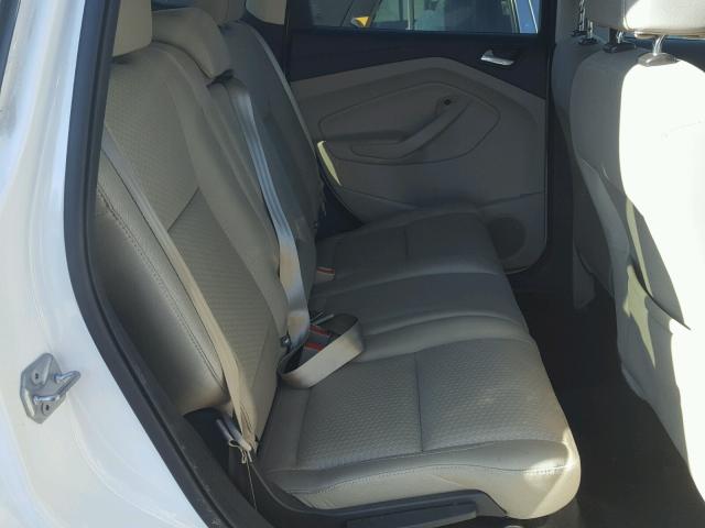 1FMCU0GD2HUC59809 - 2017 FORD ESCAPE SE 白色 照片 6