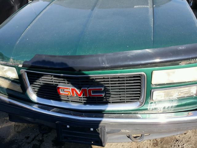 3GKFK16R5XG514422 - 1999 GMC SUBURBAN K GREEN photo 7