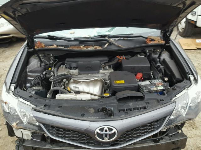 4T1BF1FKXEU350205 - 2014 TOYOTA CAMRY L GRAY photo 7