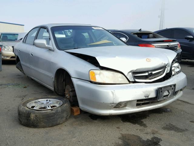 19UUA56701A024201 - 2001 ACURA 3.2TL SILVER photo 1