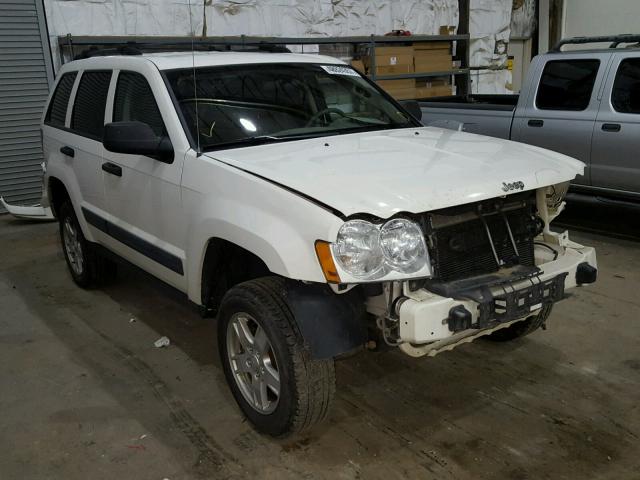 1J4GR48K36C290303 - 2006 JEEP GRAND CHER WHITE photo 1