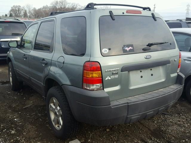 1FMYU93117KB09142 - 2007 FORD ESCAPE XLT BLUE photo 3