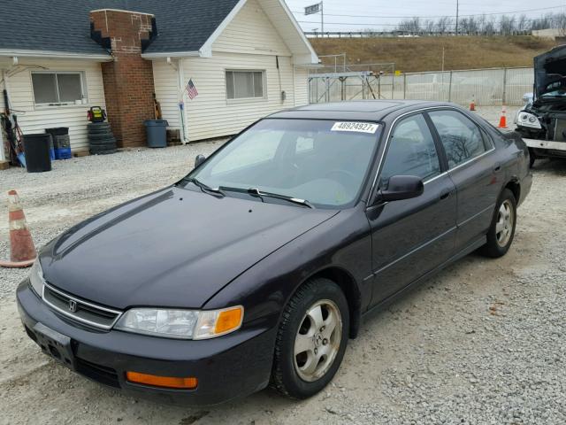 1HGCD5607VA037152 - 1997 HONDA ACCORD SE PURPLE photo 2