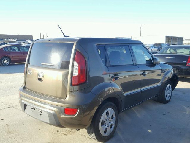 KNDJT2A52D7507898 - 2013 KIA SOUL GOLD photo 4