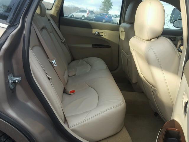 2G4WD582571177865 - 2007 BUICK LACROSSE C BROWN photo 6