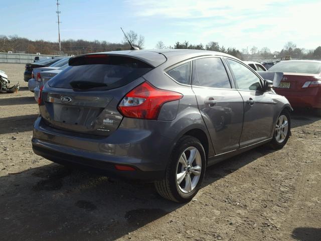 1FADP3K29DL174320 - 2013 FORD FOCUS SE GRAY photo 4