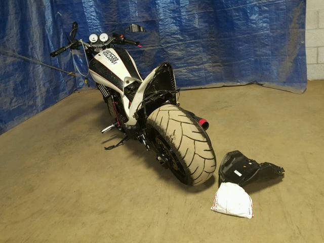 5VPHS36D8A3001312 - 2010 VICTORY MOTORCYCLES HAMMER S 白色 照片 3