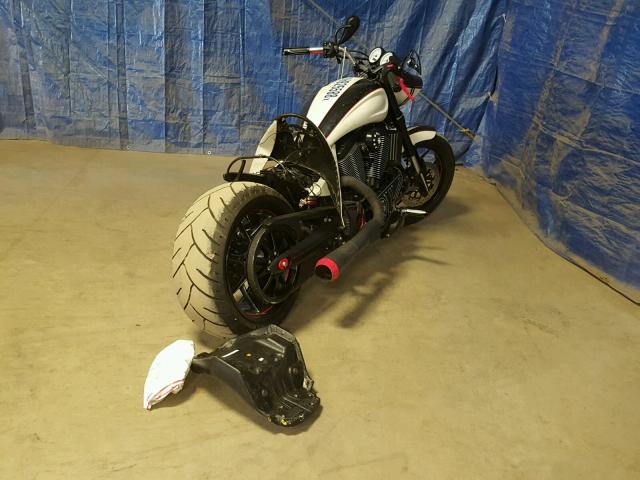 5VPHS36D8A3001312 - 2010 VICTORY MOTORCYCLES HAMMER S 白色 照片 4