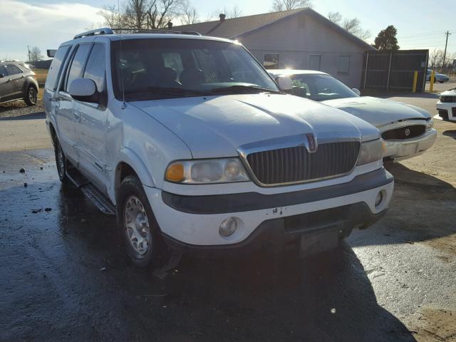 5LMRU27A0XLJ34045 - 1999 LINCOLN NAVIGATOR თეთრი ფოტო 1