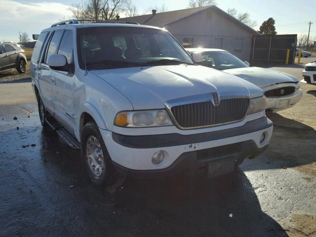 5LMRU27A0XLJ34045 - 1999 LINCOLN NAVIGATOR WHITE photo 1