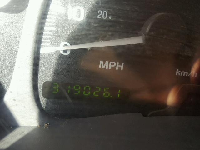 5LMRU27A0XLJ34045 - 1999 LINCOLN NAVIGATOR თეთრი ფოტო 8