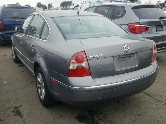 WVWPD63B74P093700 - 2004 VOLKSWAGEN PASSAT GLS GRAY photo 3