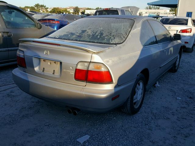 1HGCD7251TA022723 - 1996 HONDA ACCORD EX BEIGE photo 4