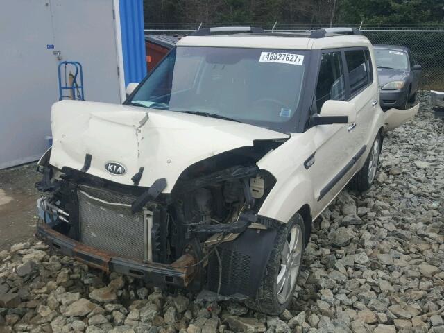 KNDJT2A20B7323319 - 2011 KIA SOUL + WHITE photo 2