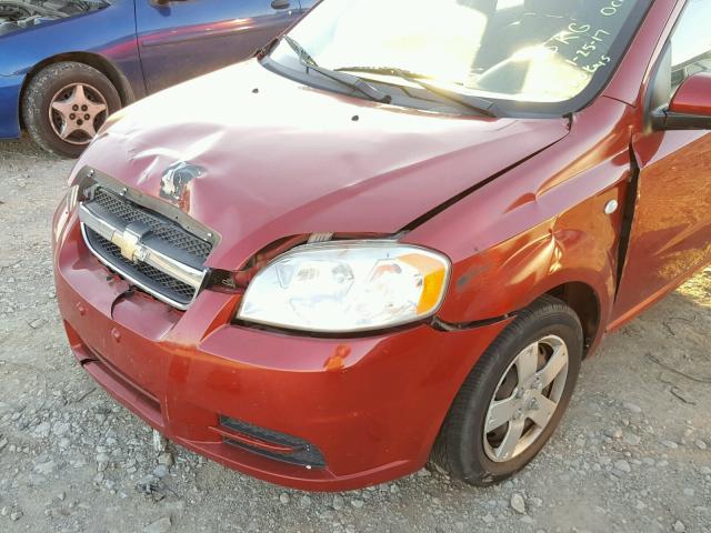 KL1TD56658B157136 - 2008 CHEVROLET AVEO BASE MAROON photo 9