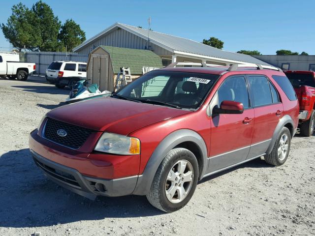 1FMZK05145GA36819 - 2005 FORD FREESTYLE RED photo 2