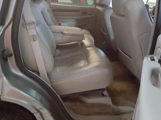 1GYEK63N82R121362 - 2002 CADILLAC ESCALADE L GRAY photo 6