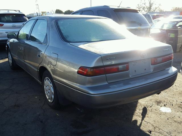 4T1BG22K3XU409932 - 1999 TOYOTA CAMRY CE BEIGE photo 3