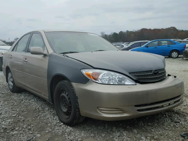 4T1BE32K82U015847 - 2002 TOYOTA CAMRY LE 金色 照片 1