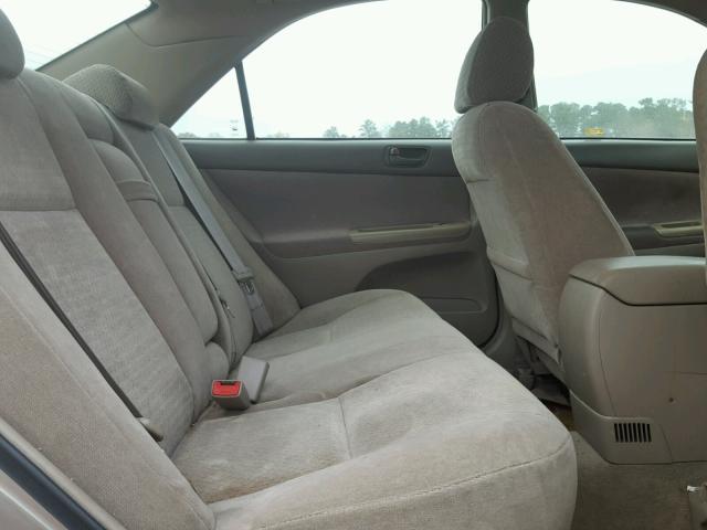 4T1BE32K82U015847 - 2002 TOYOTA CAMRY LE 金色 照片 6