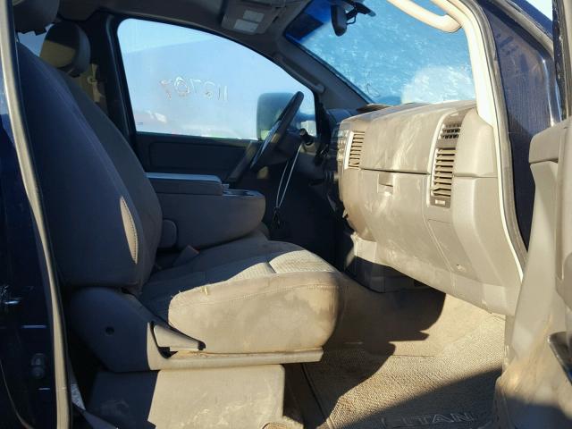 1N6AA06A76N513837 - 2006 NISSAN TITAN XE GRAY photo 5