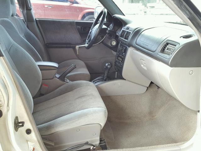 JF1SF65641H731546 - 2001 SUBARU FORESTER S WHITE photo 5