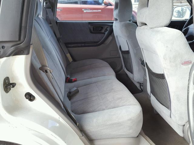 JF1SF65641H731546 - 2001 SUBARU FORESTER S WHITE photo 6