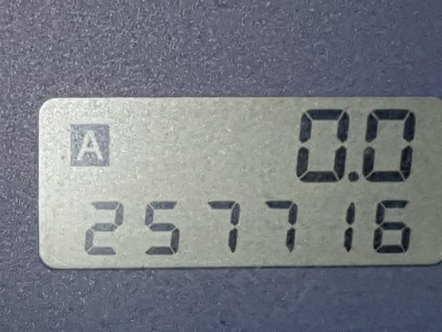 JF1SF65641H731546 - 2001 SUBARU FORESTER S WHITE photo 8