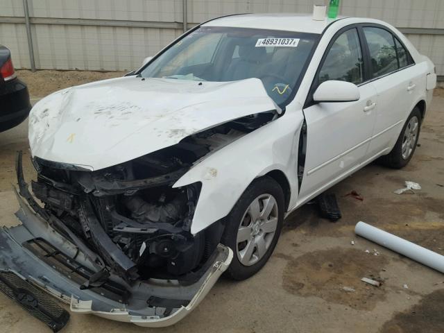 5NPET46C58H321858 - 2008 HYUNDAI SONATA WHITE photo 2