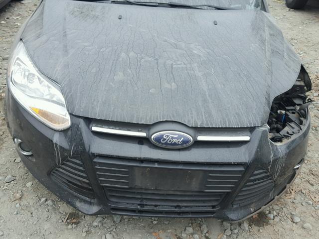 1FAHP3F25CL462961 - 2012 FORD FOCUS SE BLACK photo 7