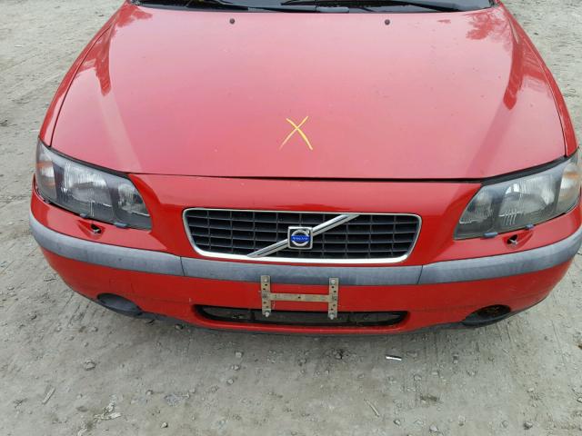 YV1RS61R122105245 - 2002 VOLVO S60 RED photo 10