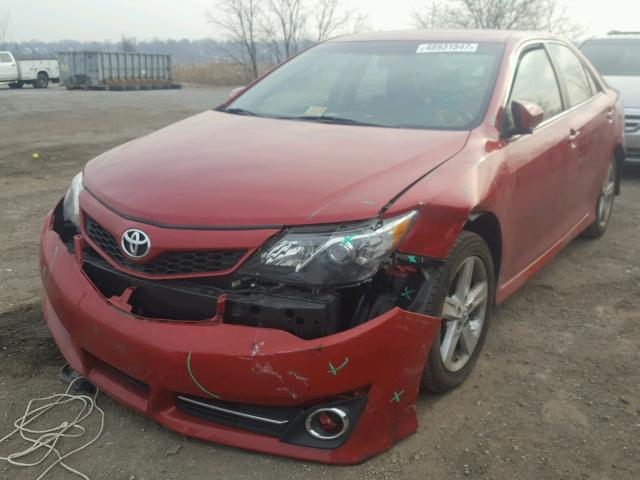 4T1BF1FK7EU786848 - 2014 TOYOTA CAMRY L RED photo 2