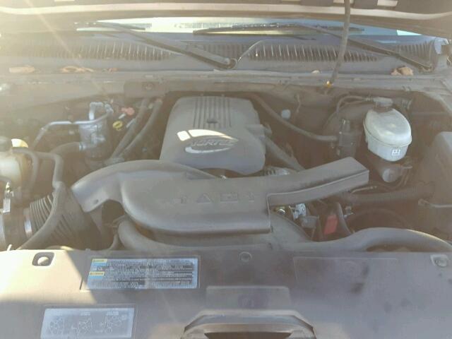 1GKEC13T13R219112 - 2003 GMC YUKON GOLD photo 7