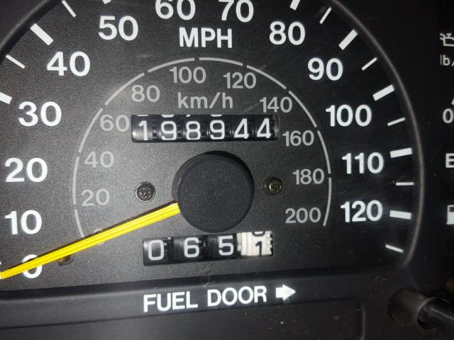 4S6CK58V6S4431624 - 1995 HONDA PASSPORT E 红色 照片 8