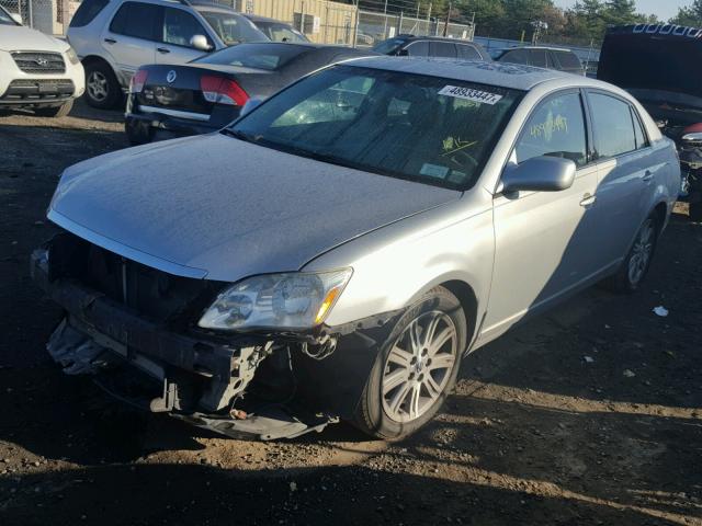 4T1BK36B36U077133 - 2006 TOYOTA AVALON XL Күміс фото 2