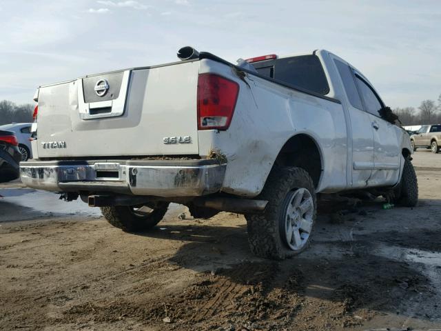 1N6BA06B95N570603 - 2005 NISSAN TITAN XE WHITE photo 4