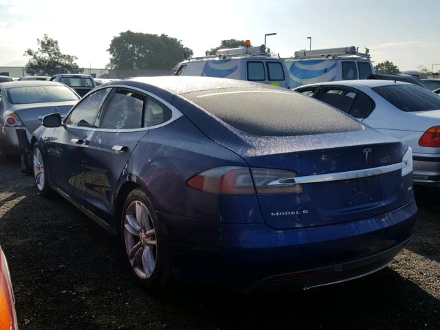 5YJSA1E27FF114805 - 2015 TESLA MODEL S Blau Foto 3